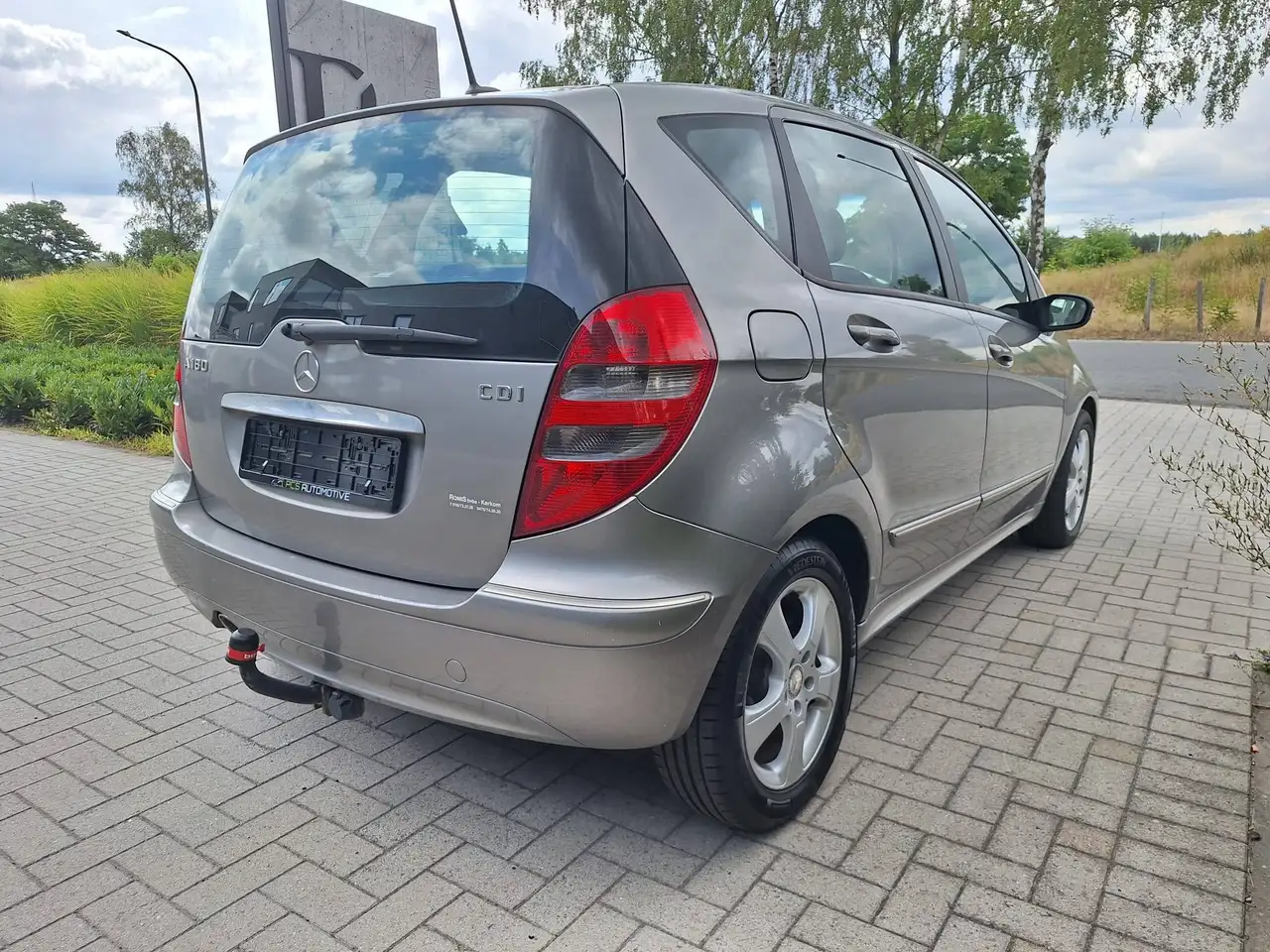 Mercedes-Benz A 180 - 4