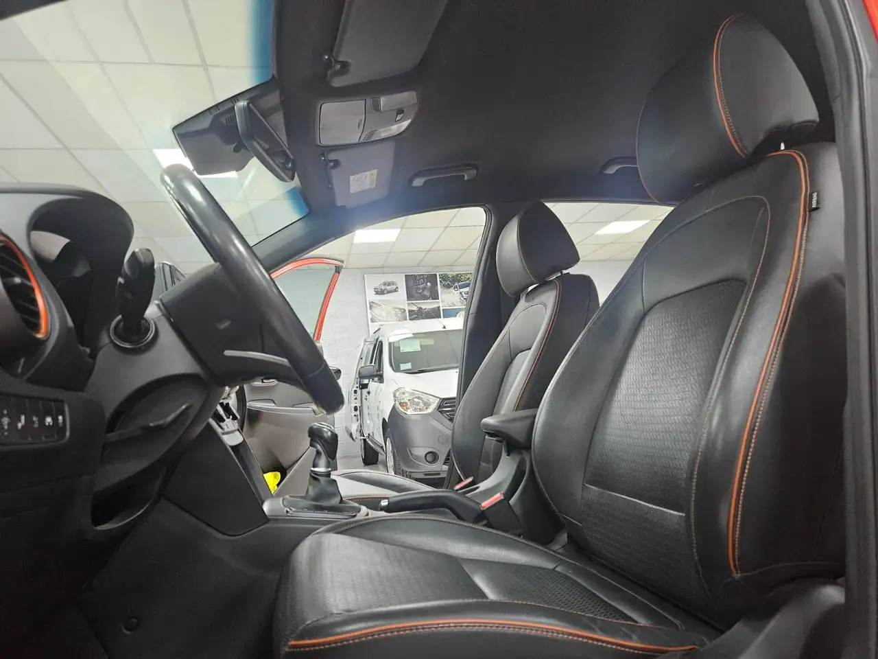 Hyundai KONA - 24