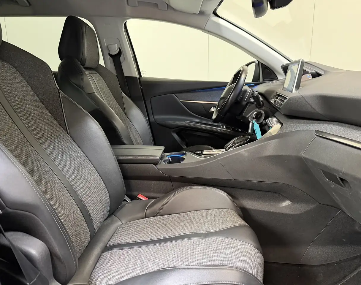 Peugeot 5008 - 2