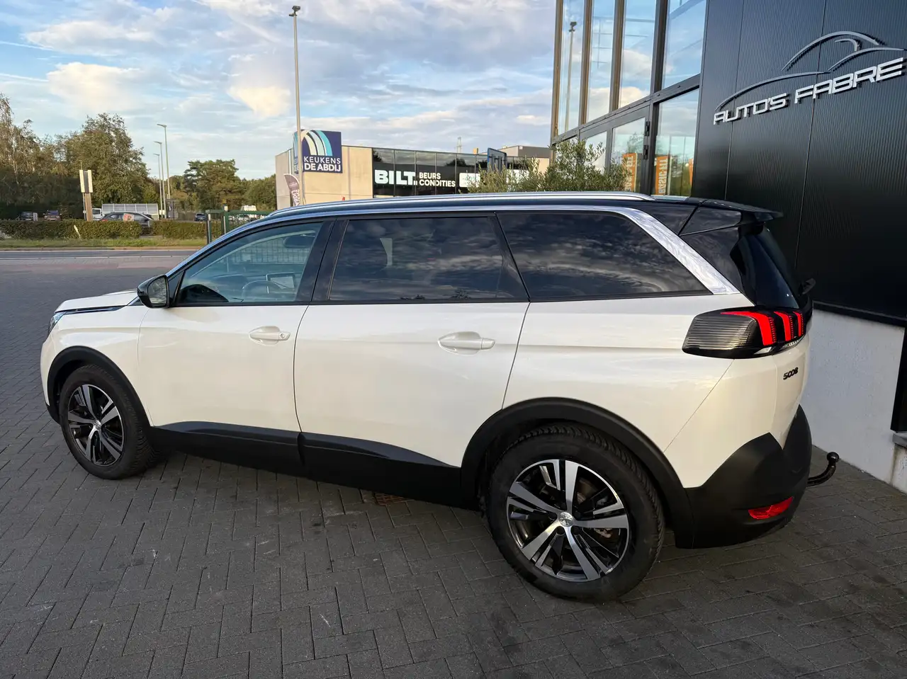 Peugeot 5008 - 5