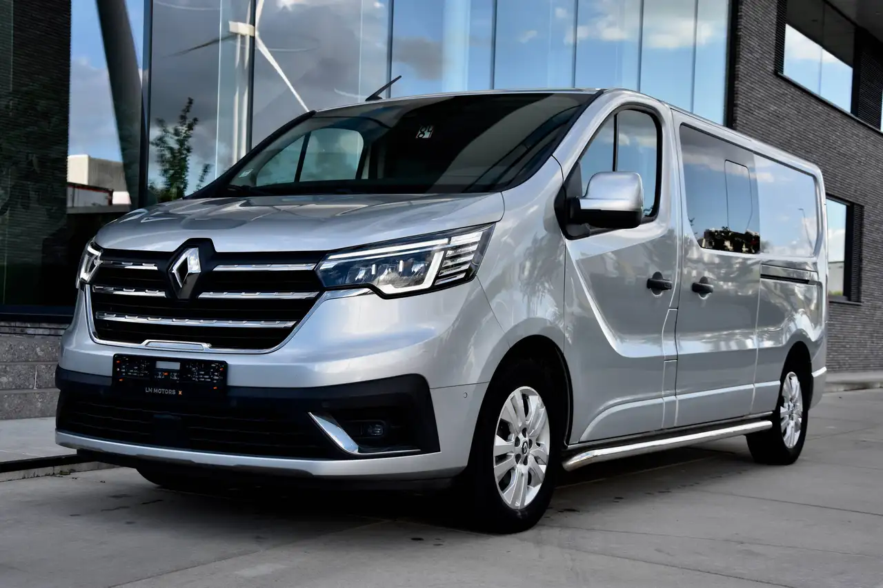 Renault Trafic - 2
