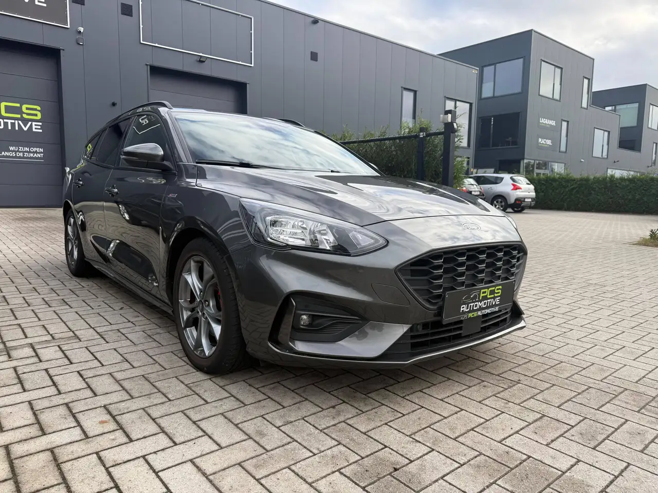 Ford Focus - 3