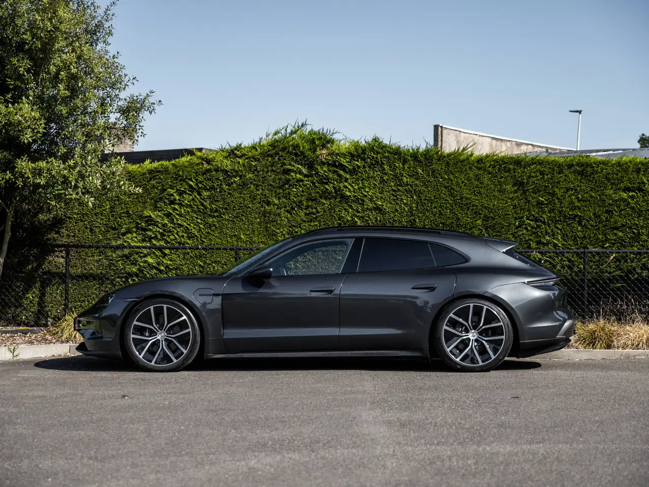 Porsche Taycan - 3