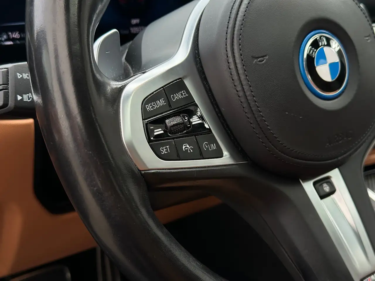 BMW 330 - 12