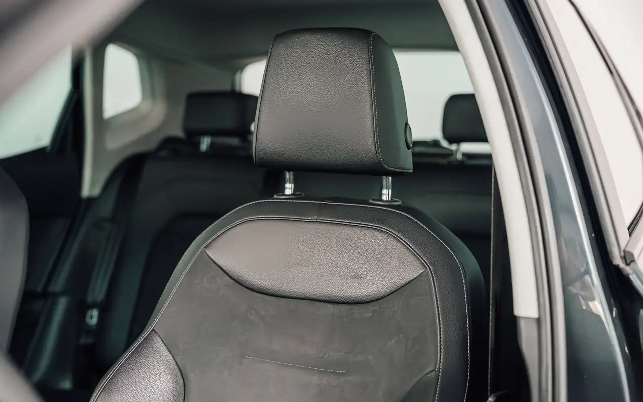 SEAT Arona - 9