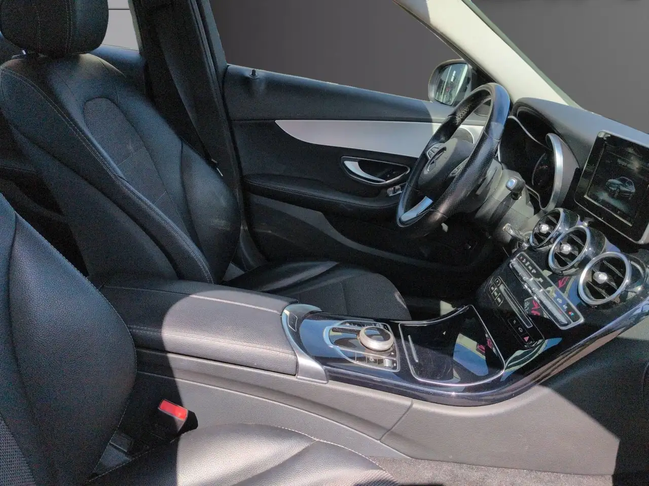 Mercedes-Benz C 200 - 8