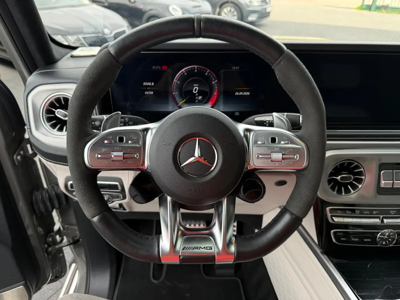 Mercedes-Benz G 63 AMG - 8
