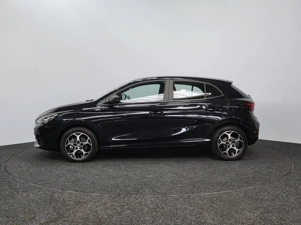 MG MG3 - 3