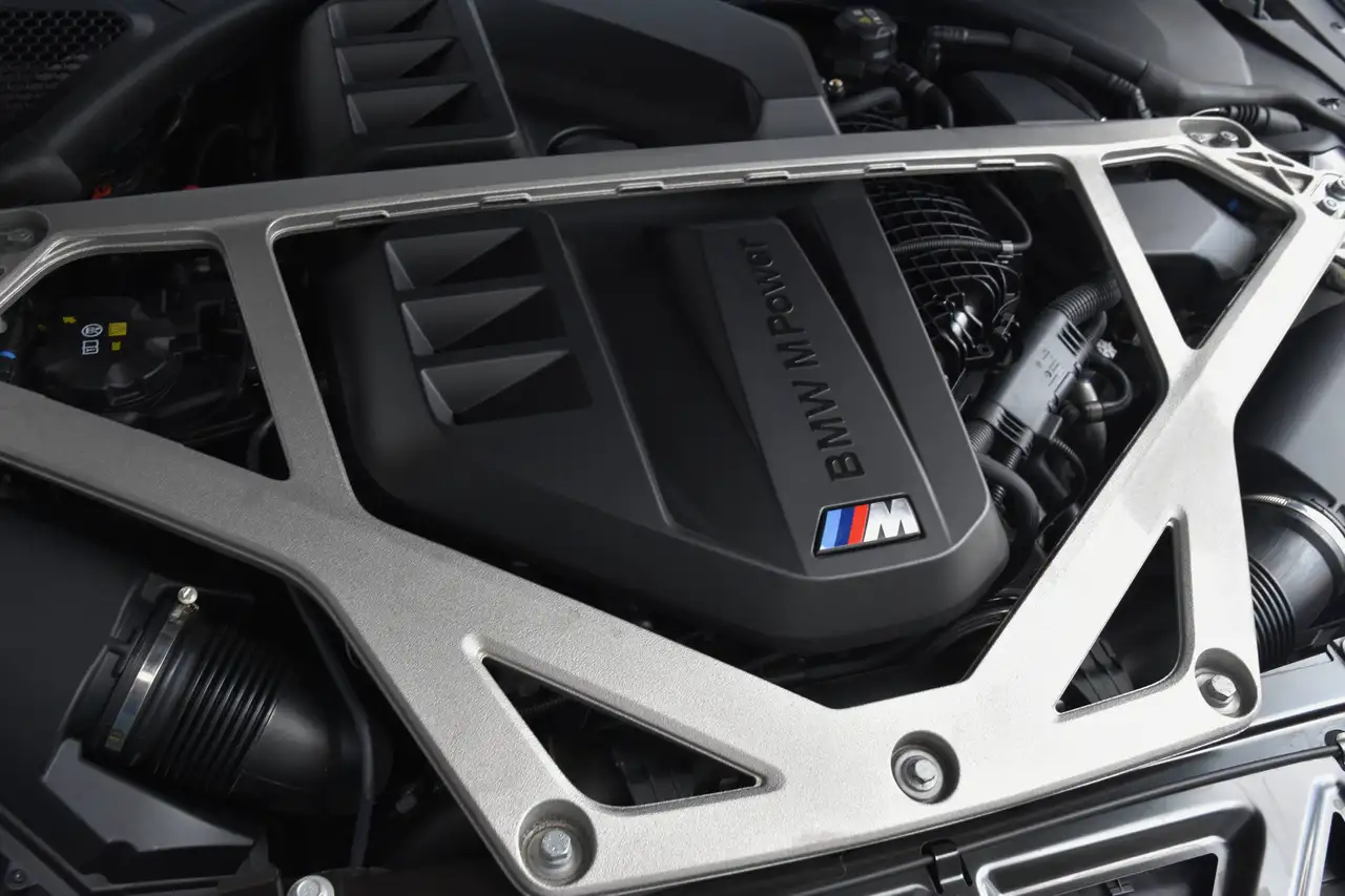 BMW M4 - 6