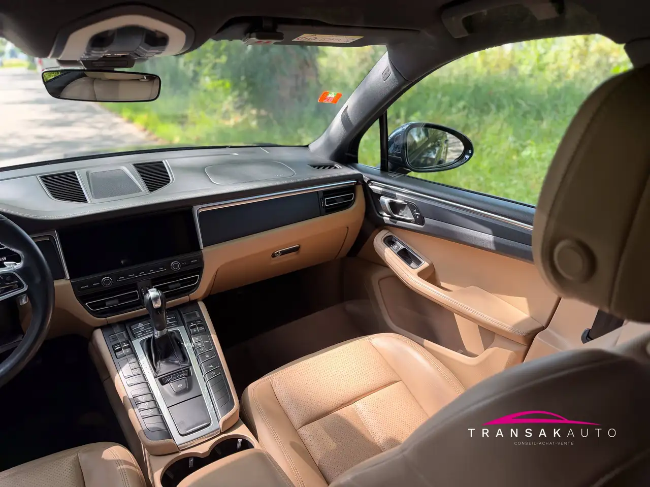 Porsche Macan - 11