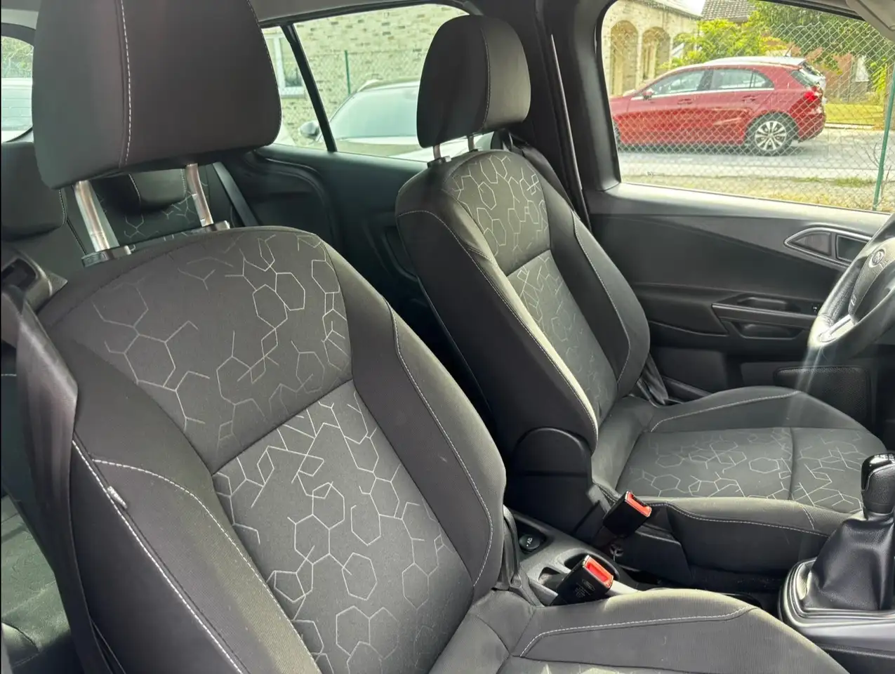 Ford B-Max - 7