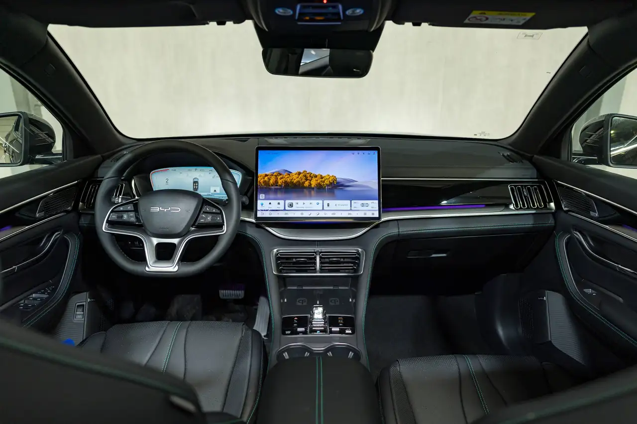 BYD Seal U - 9