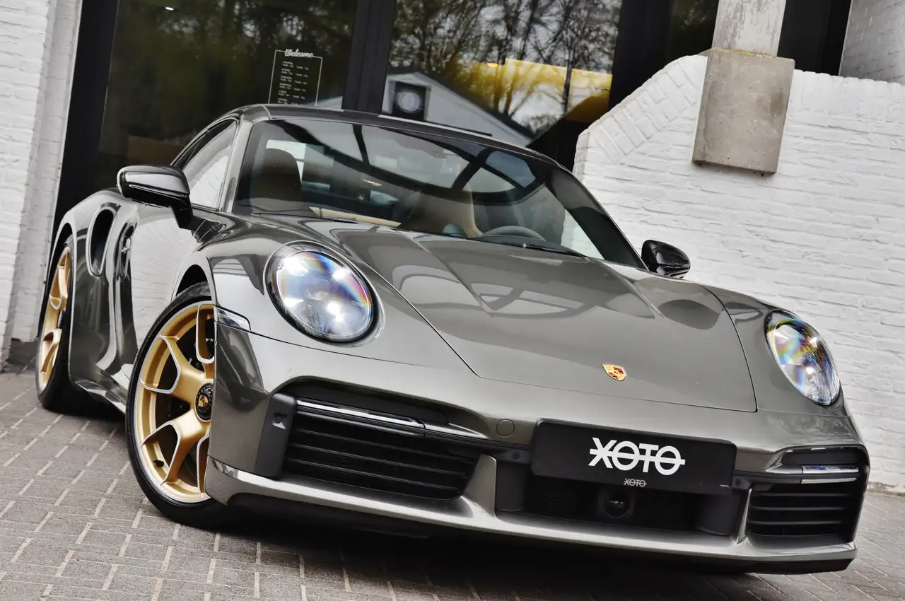 Porsche 992 - 2