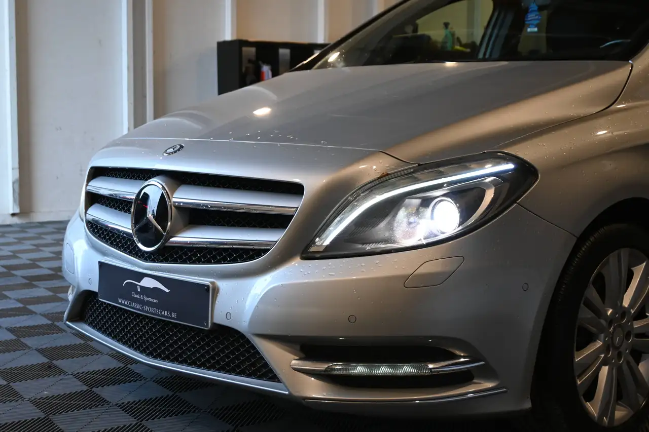 Mercedes-Benz B 180 - 5