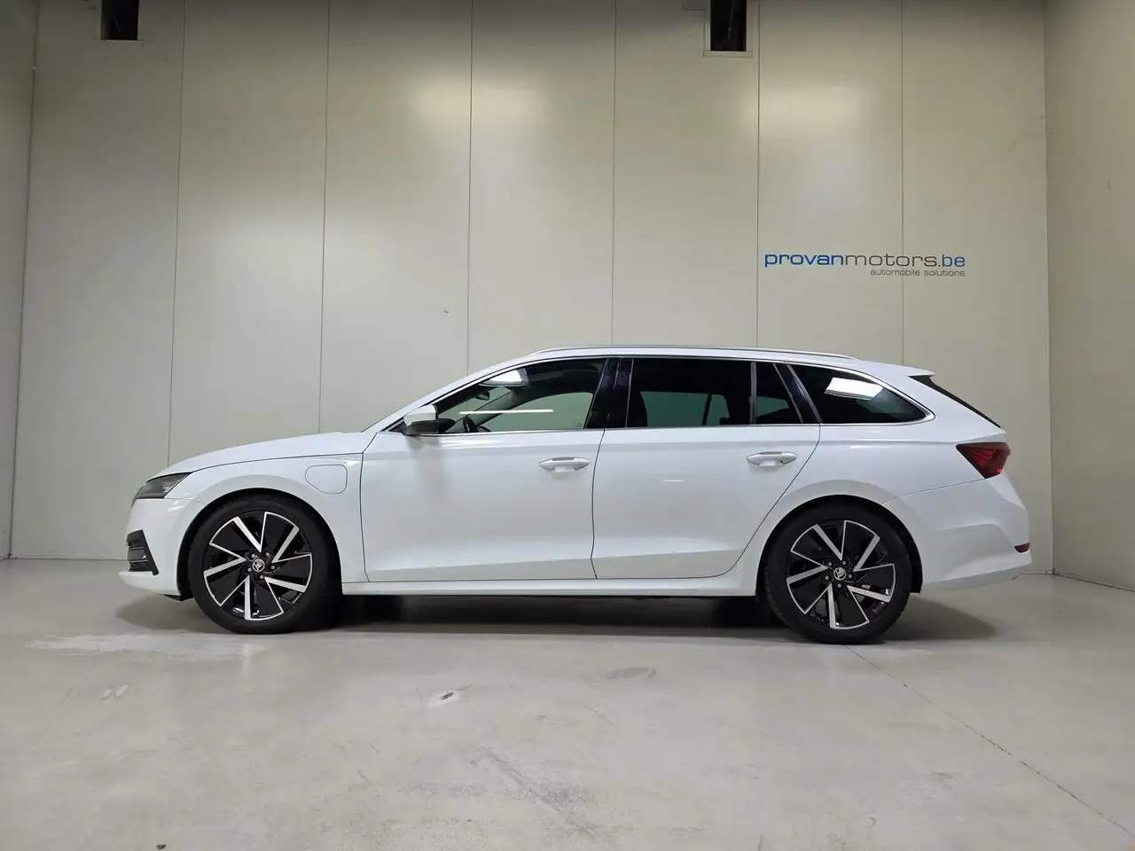 Skoda Octavia - 7