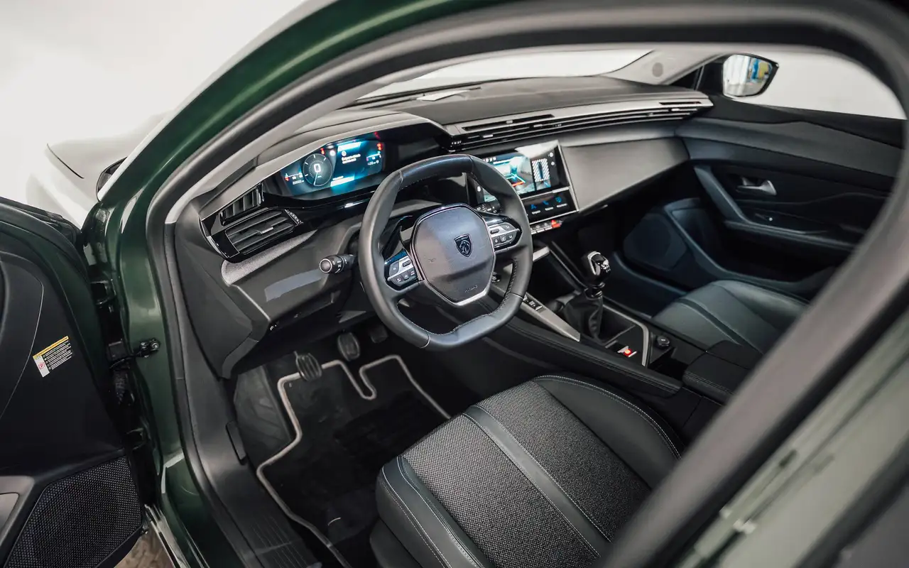 Peugeot 308 - 9