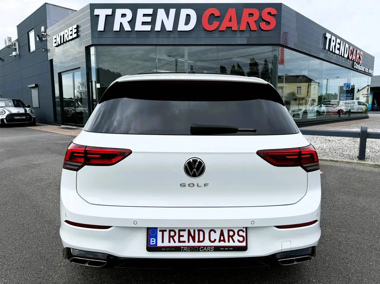 Volkswagen Golf - 9