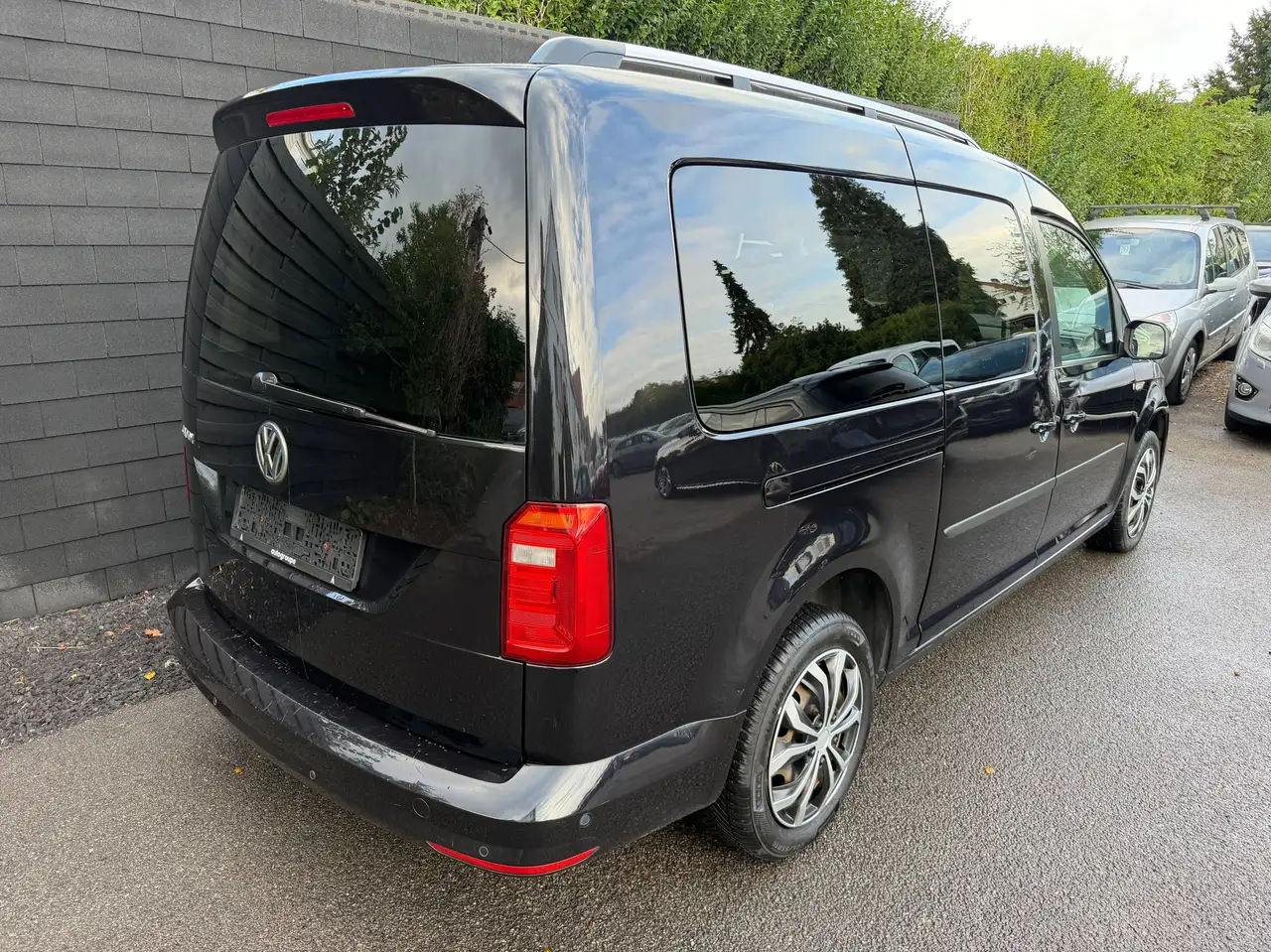 Volkswagen Caddy - 5
