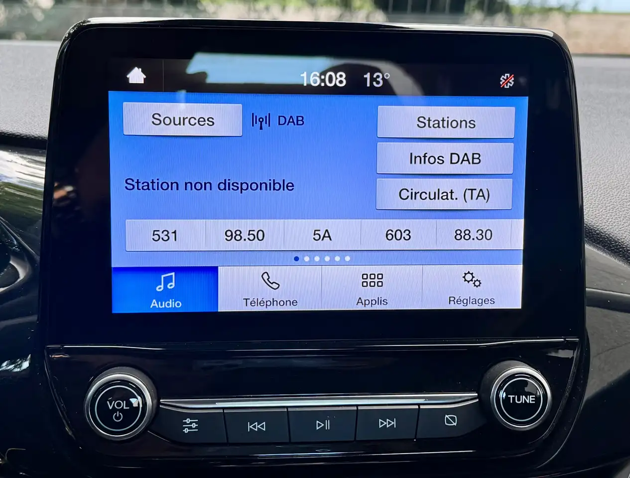 Ford Fiesta - 10