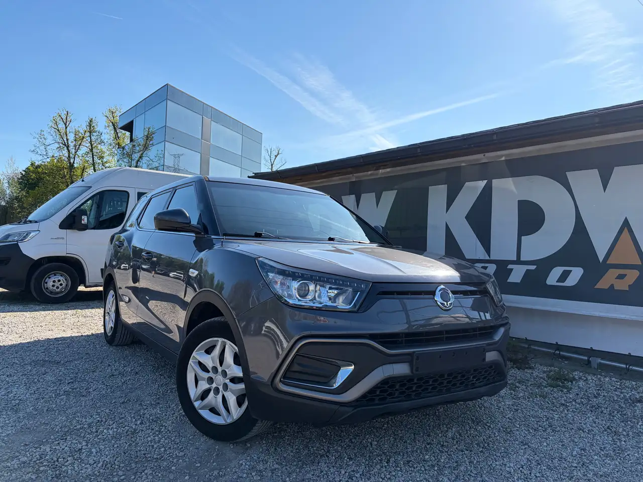 SsangYong XLV