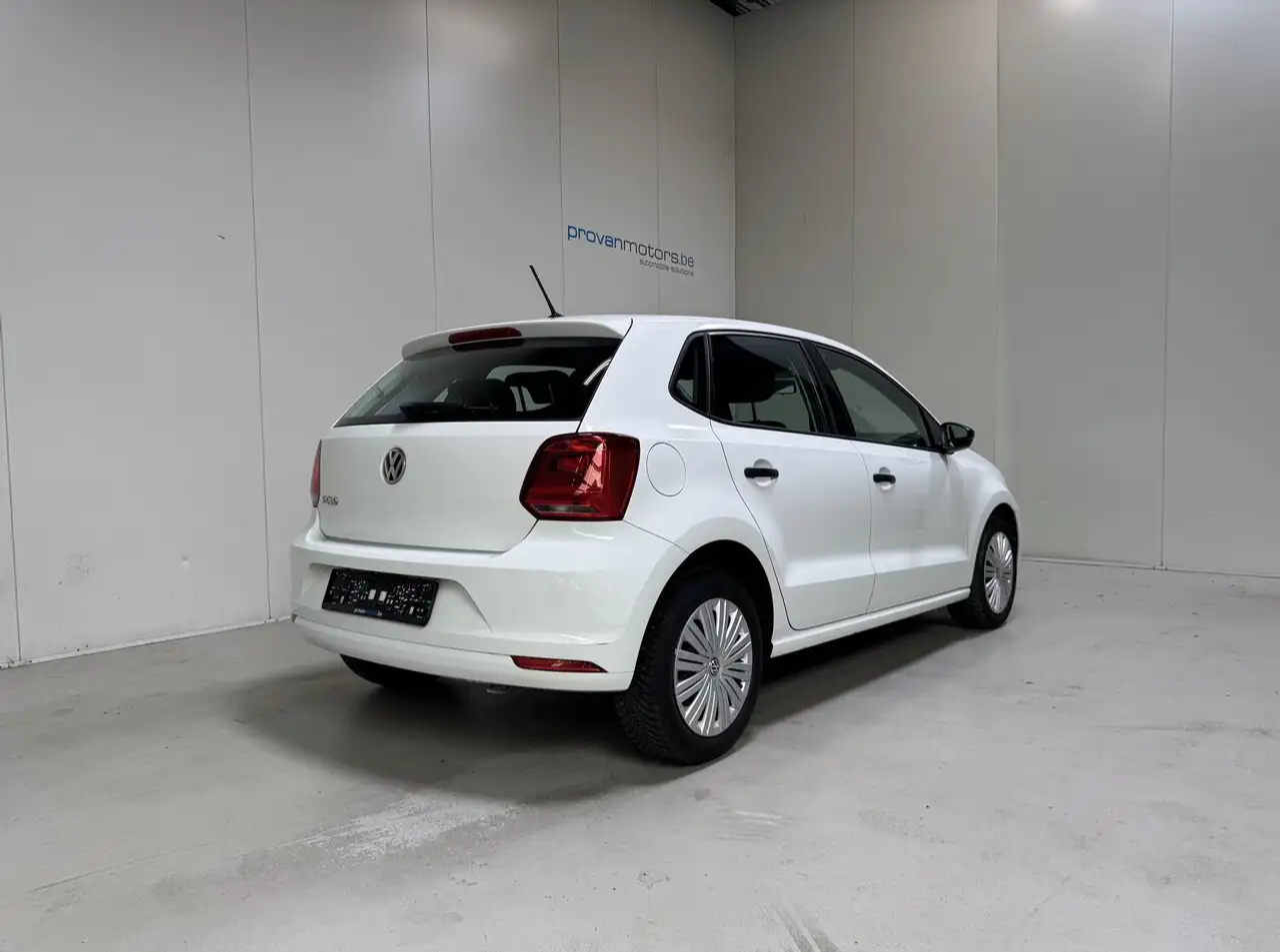 Volkswagen Polo - 3