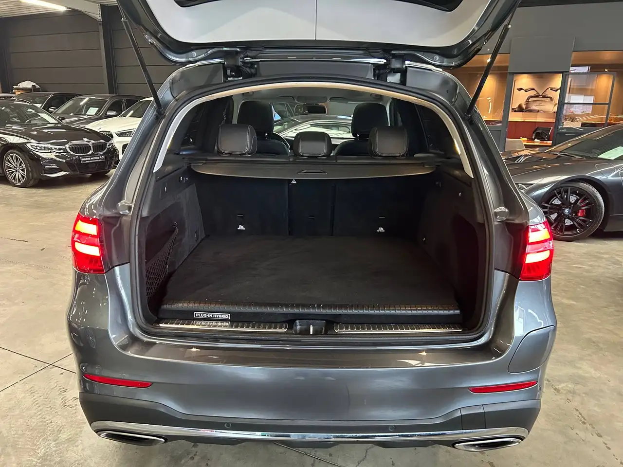 Mercedes-Benz GLC 350 - 11