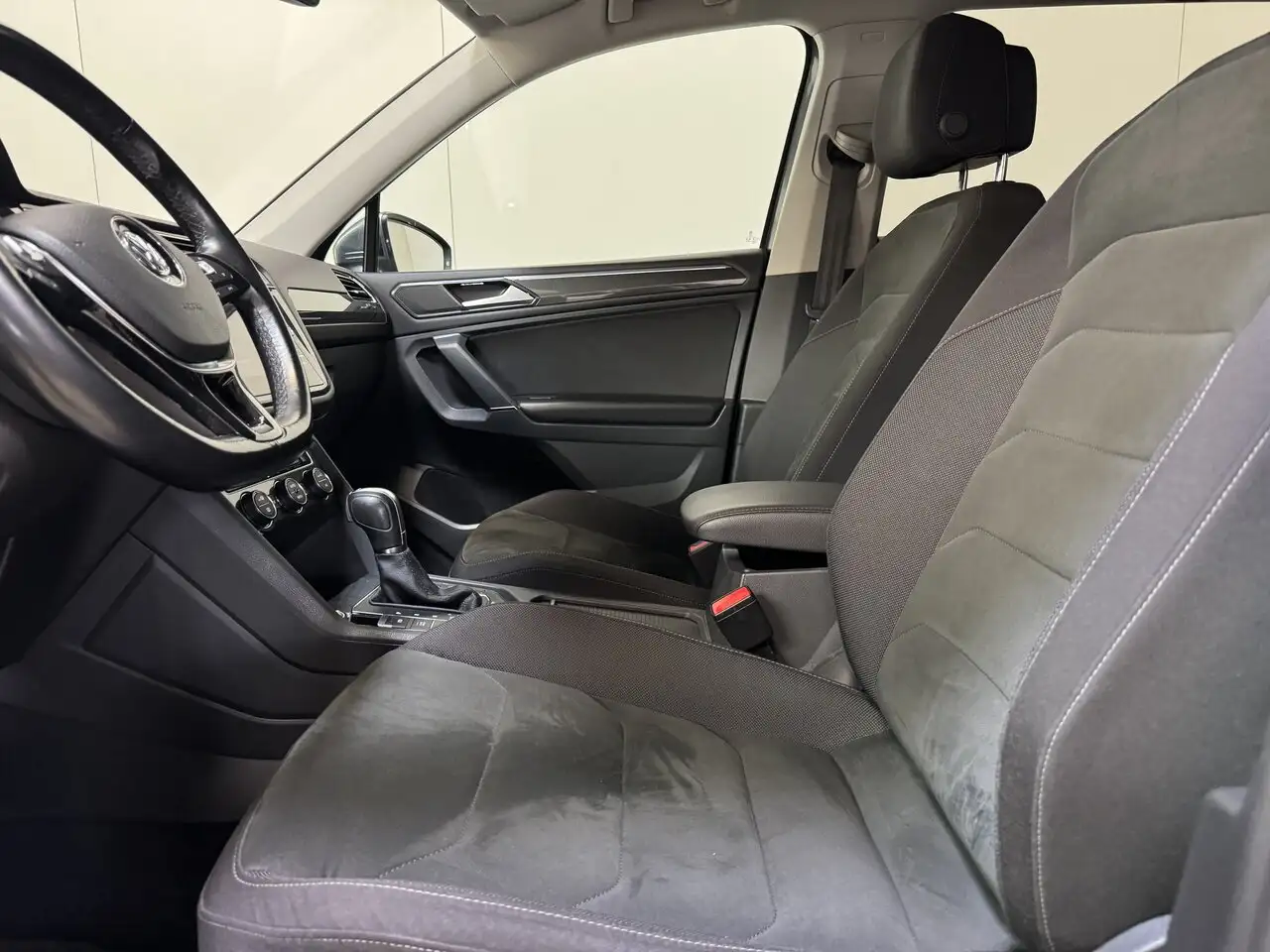 Volkswagen Tiguan Allspace - 8