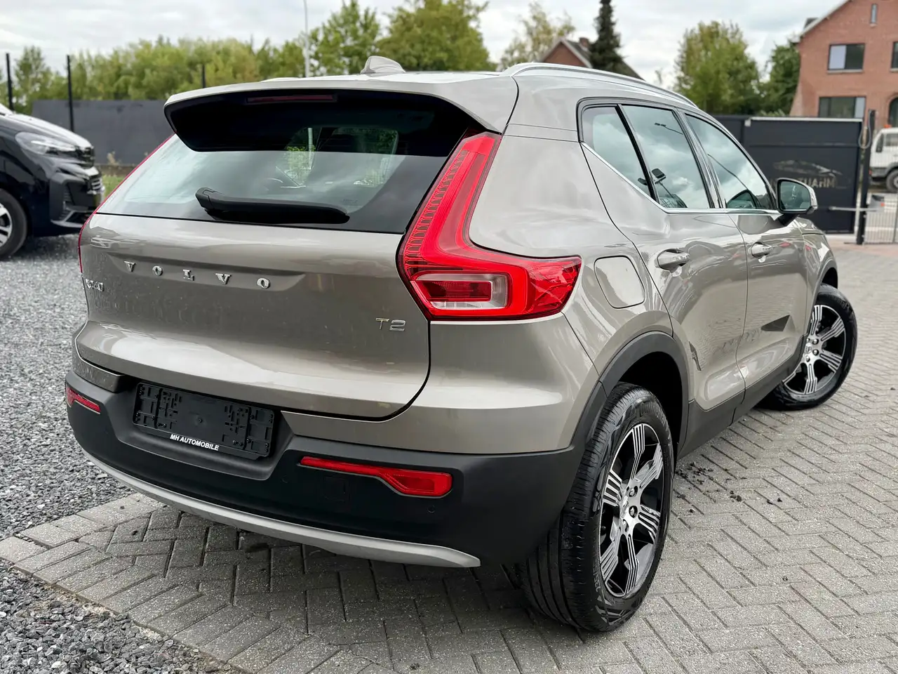Volvo XC40 - 2