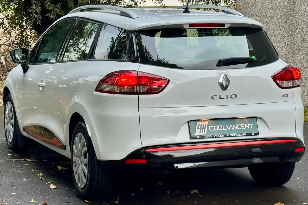 Renault Clio - 6