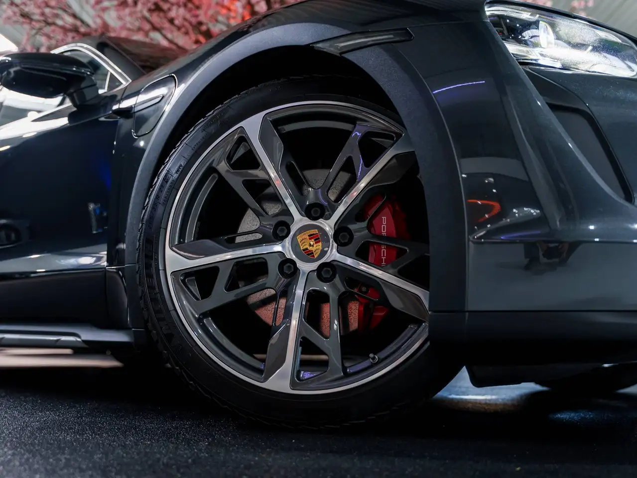 Porsche Taycan - 2