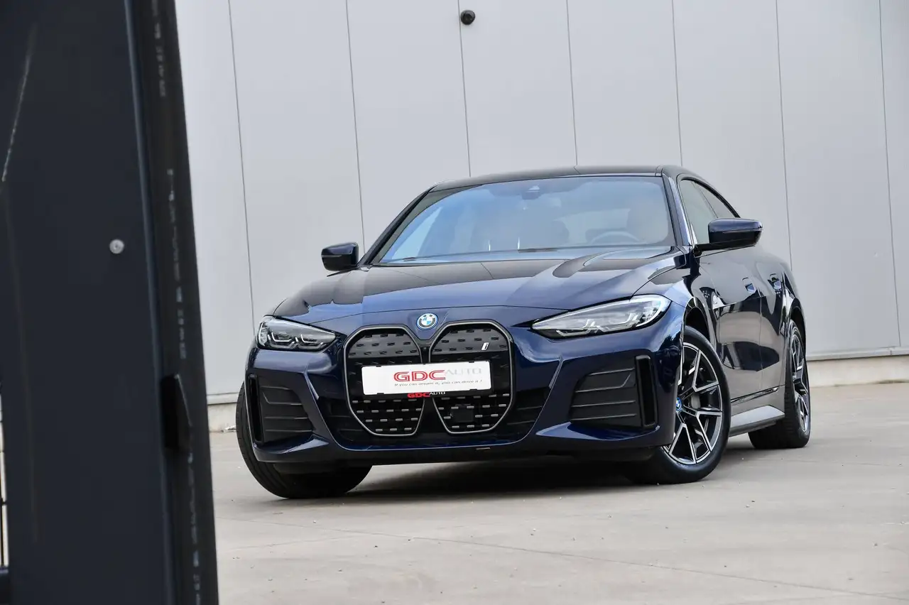 BMW i4 - 6