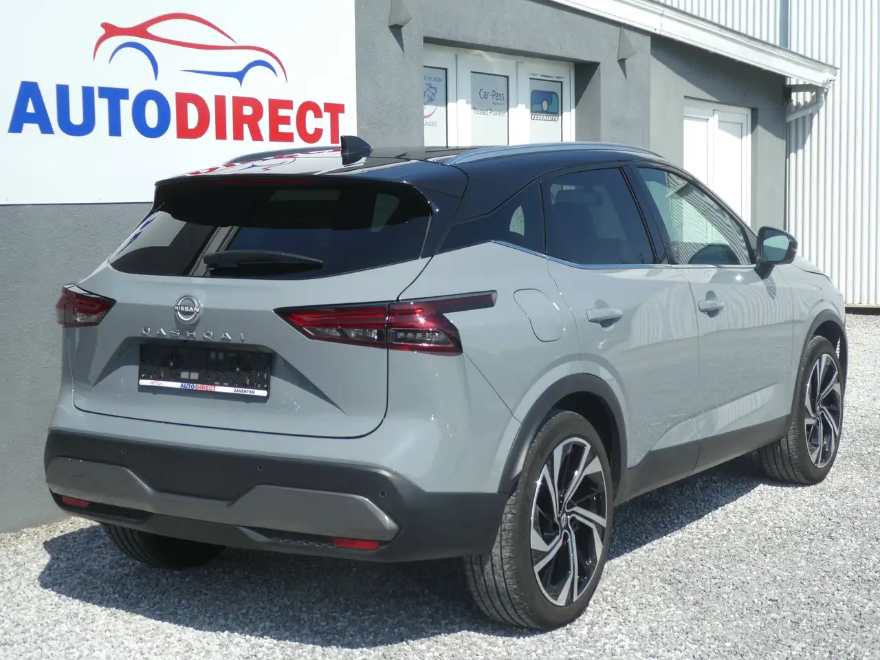 Nissan Qashqai - 4
