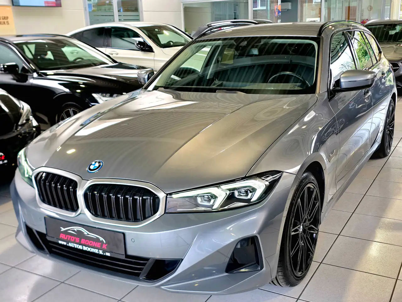 BMW 320 - 1