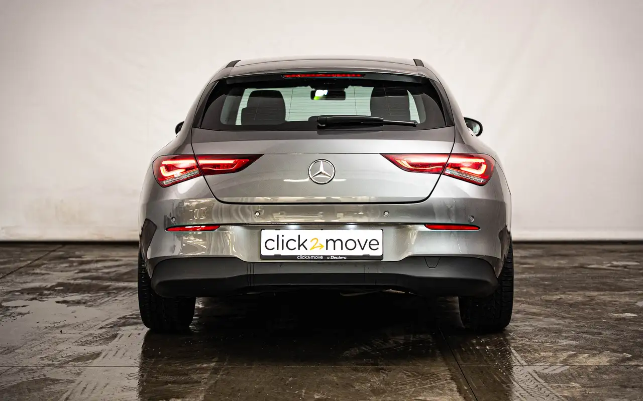 Mercedes-Benz CLA 180 - 4