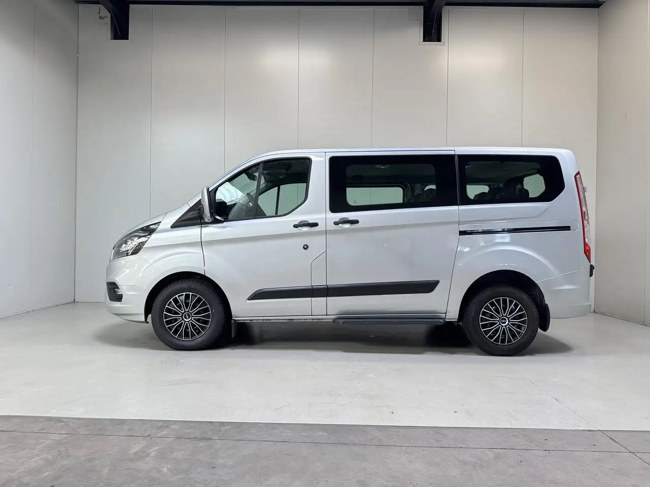 Ford Transit - 7