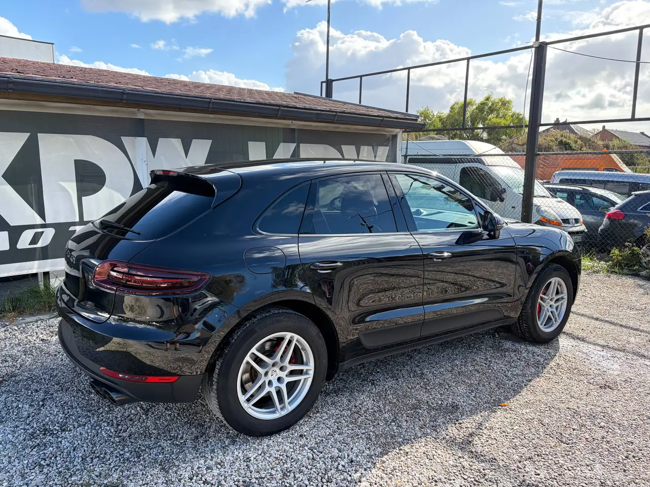 Porsche Macan - 4