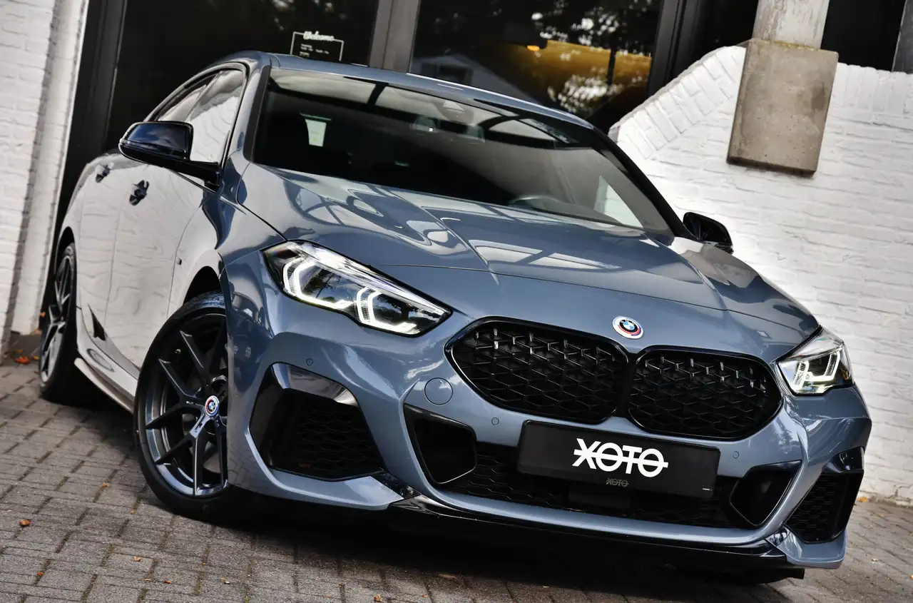 BMW 235 - 2