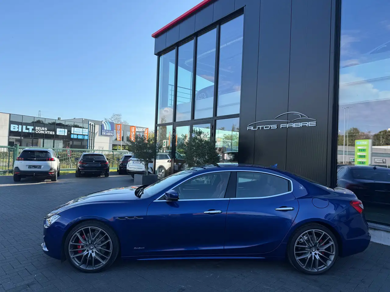 Maserati Ghibli - 4