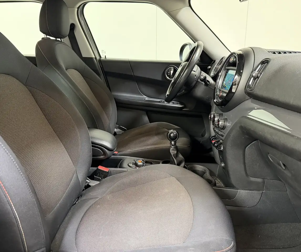 MINI One Countryman - 2