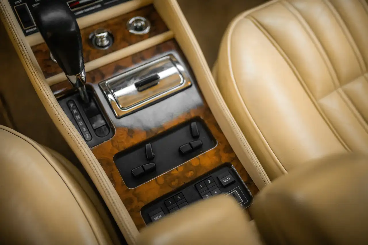 Bentley Brooklands - 10