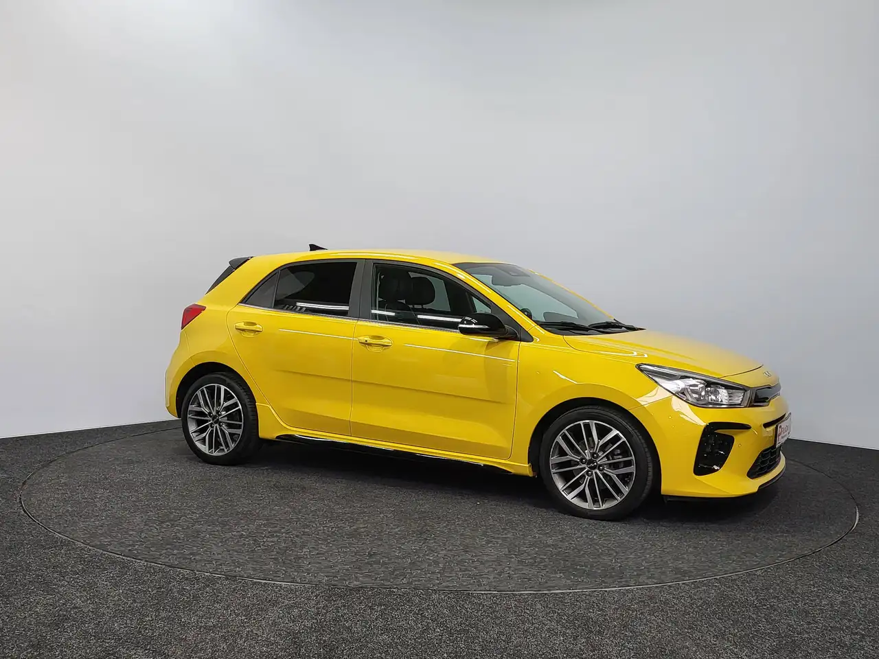 Kia Rio - 8
