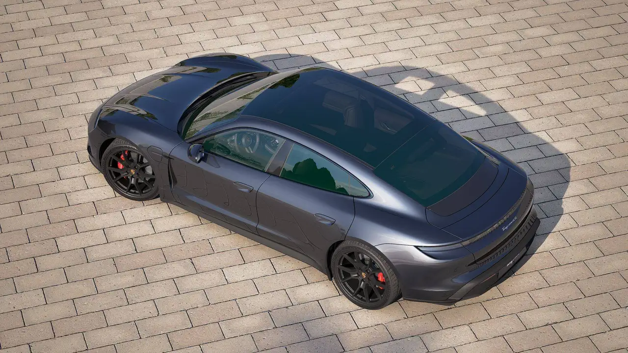 Porsche Taycan - 4