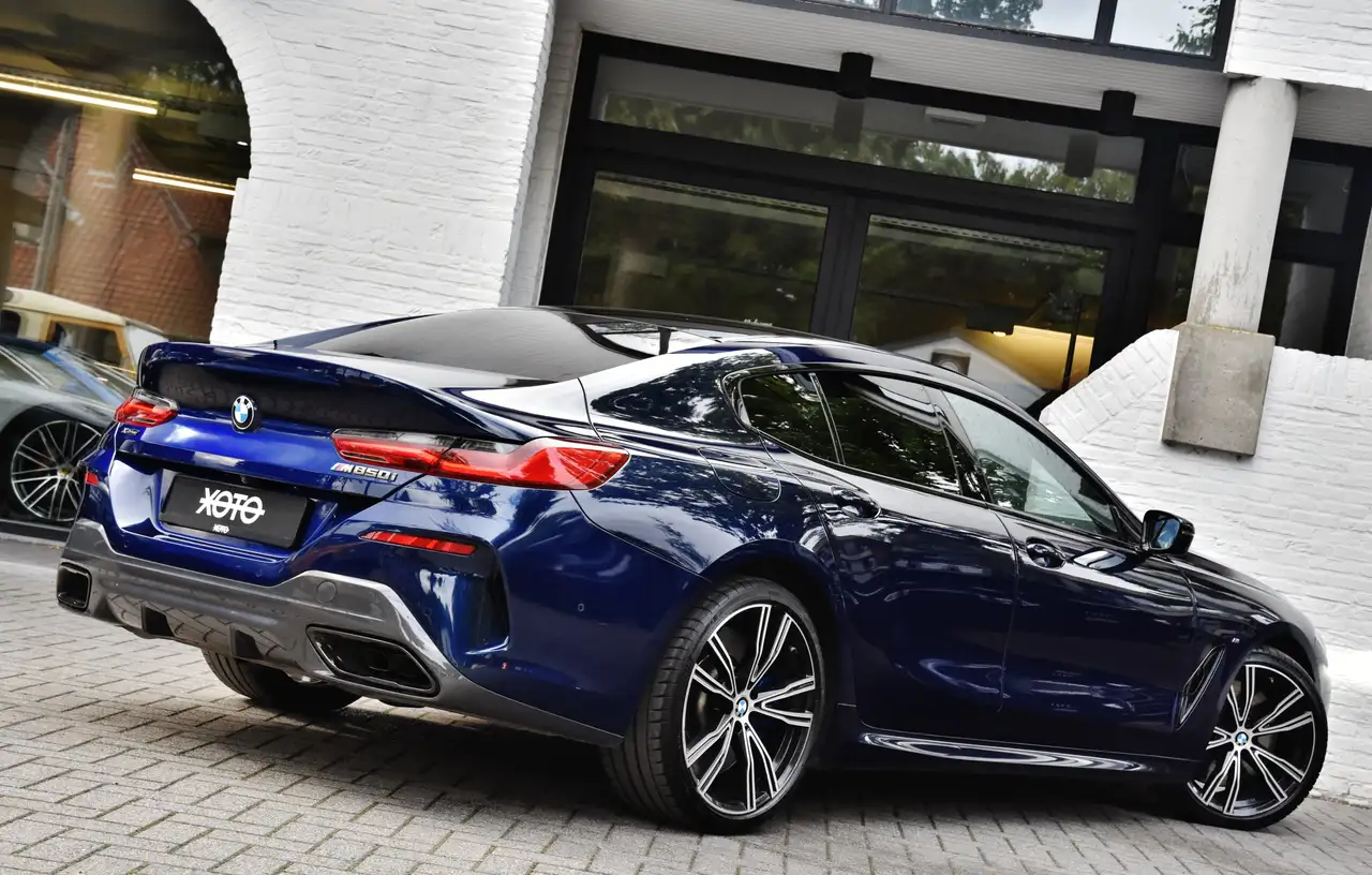 BMW 850 - 8