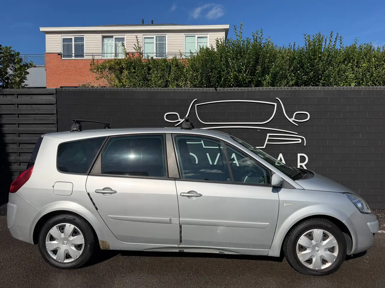 Renault Scenic - 8