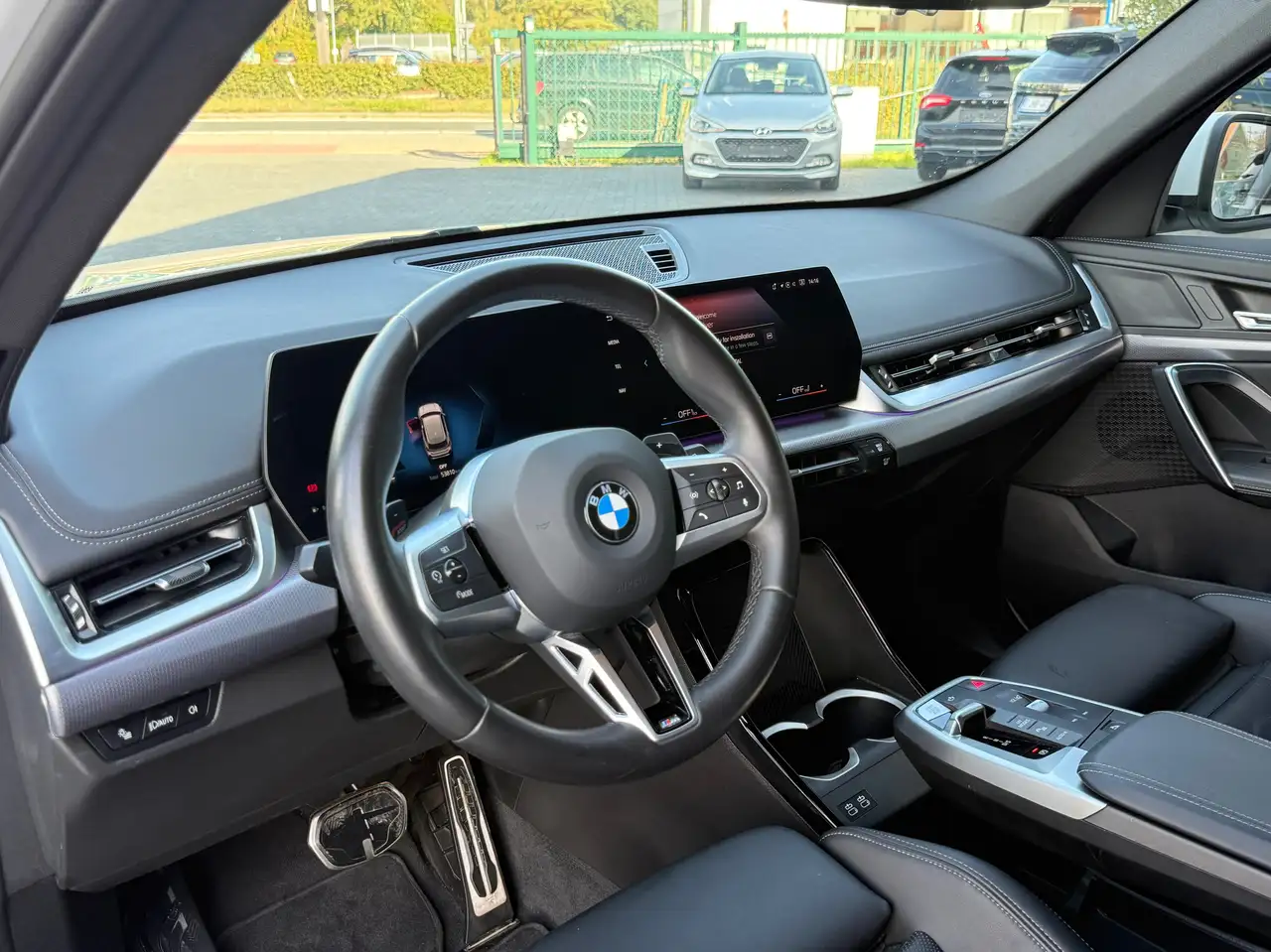 BMW X1 - 11