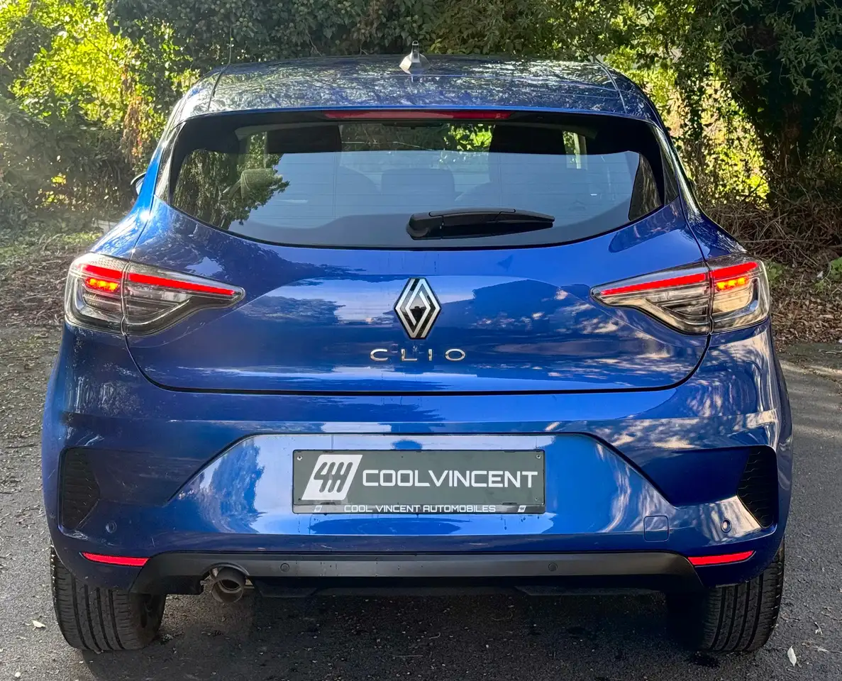 Renault Clio - 5