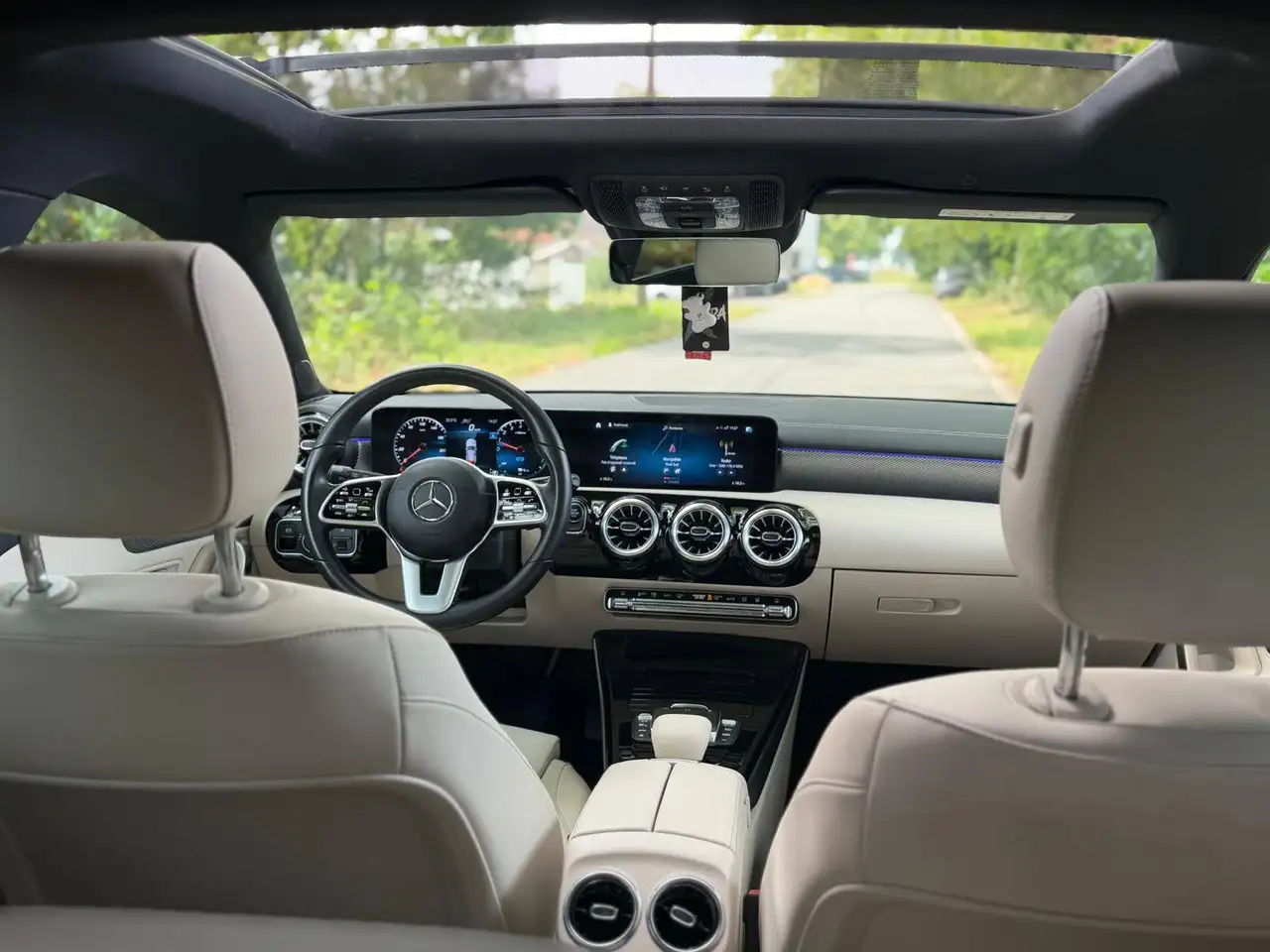 Mercedes-Benz CLA 250 - 2