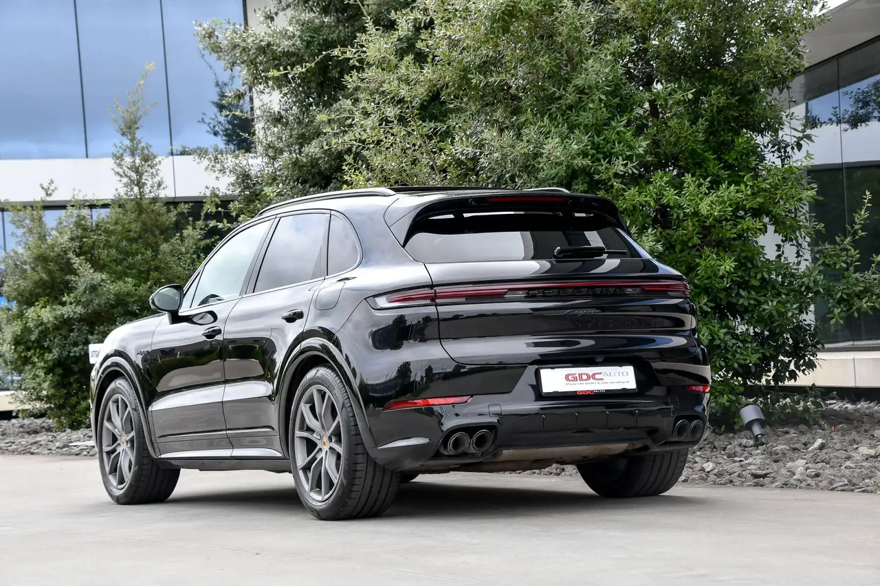Porsche Cayenne - 11