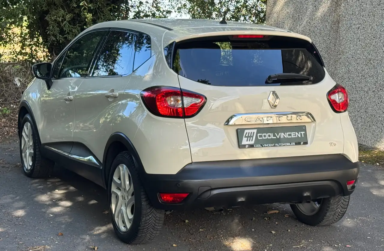 Renault Captur - 4