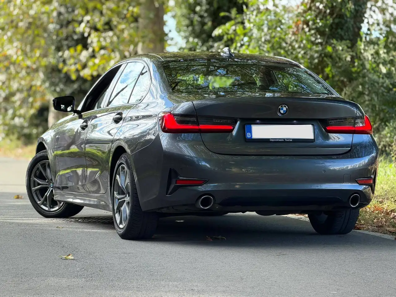 BMW 318 - 8